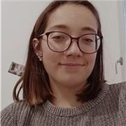 Étudiante en médecine offre des cours en mathématiques et/ou en chimie
